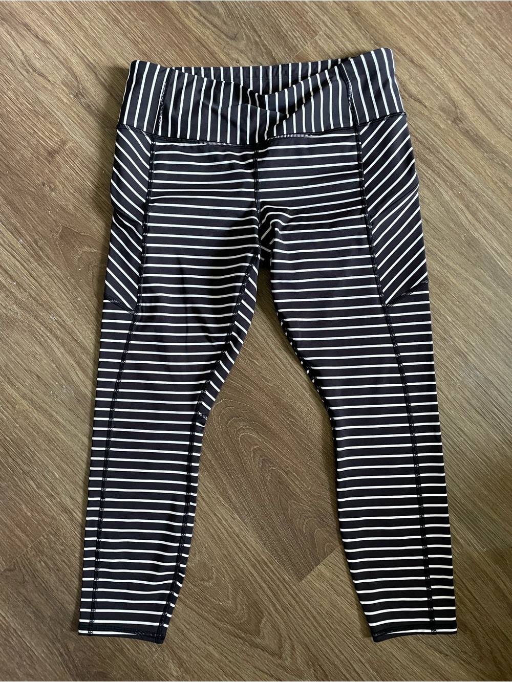 Athleta Contender Black and White Striped Cropped Leggings